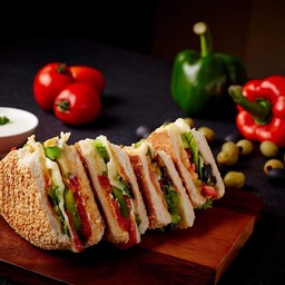 Mediterranean toast (feta,green olives,zahatar)