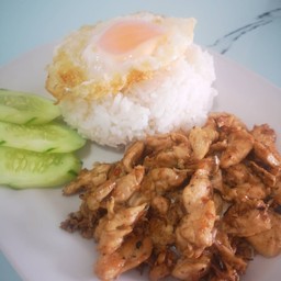 ข้าวไก่กระเทียม
