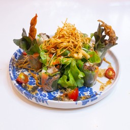 สลัดปูนิ่มทอด