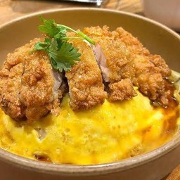 ข้าวไข่ข้น+ ไก่ทอดทงคัตสึ