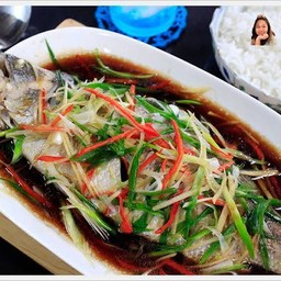 ปลากะพงนึ่งซีอิ้ว