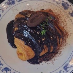 ครัวซองต์ช็อกโกแลต