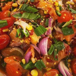 เกาเหลาแซลมอน+ปูม้า+ไข่แดง