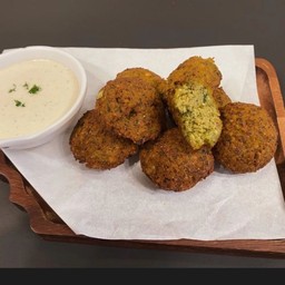 Falafel (only falafel) 6 balls