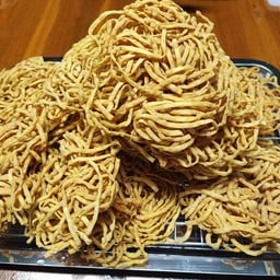 เฮียหมูราชาราดหน้า ถ.อุดมศิริ อุดมศิริ