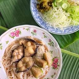 ขนมจีนแกงป่า ปลาดุก