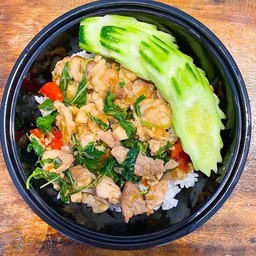 ข้าวผัดกะเพราหมูหมัก