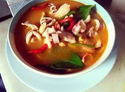 ต้มยำปลาหมึก