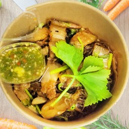 สามชั้นอบวุ้นเส้น