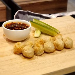 กันต์เอง คิดเช่น ลาดพร้าววังหิน79