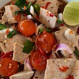 ตำเกาเหลาหมูยอไข่แดง