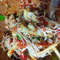 ตำขนมจีนตีนไก่