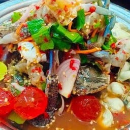 ตำเกาเหลาปูม้าหอยนางรมกุ้งสดไข่แดง(ไม่ใส่ปลาร้า)