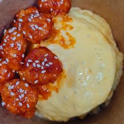 ข้าวไข่ข้นไก่กรอบ(สไปซี่)ซอสเกาหลี