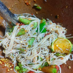 ตำซั่ว ถั่ว