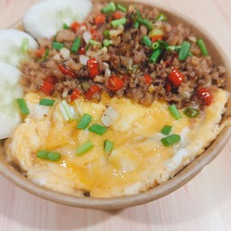 ข้าวไข่ข้น  หมูสับคั่วพริกเกลือ