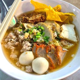 ก๋วยเตี๋ยวหมู