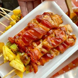 ก๋วยเตี๋ยวไก่ตุ๋น ป้าต้อย สน.อุดมสุข รามคำแหง2