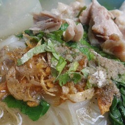 ก๋วยเตี๋ยวน้ำใสหมูหมัก