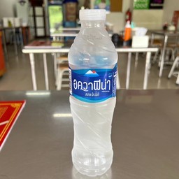 น้ำเปล่่า