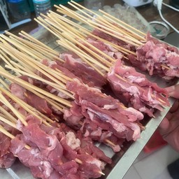 หมูกรอบ