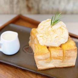 HONEY TOAST