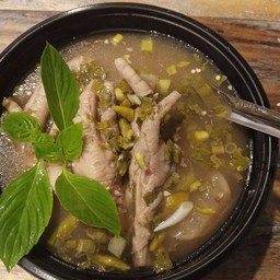 ลาบอ้ายคำ