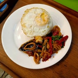 สถานีฟ้าสว่าง