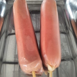 น้องใหม่ลูกชิ้นทอด น้ำจิ้มรสเด็ดเผ็ดแต่อร่อย