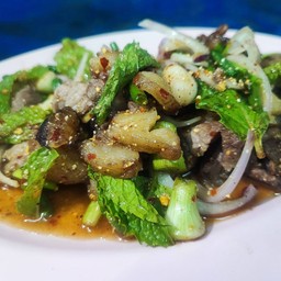 น้ำตกเนื้อ