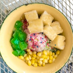 ข้าวโพด วุ้นมะพร้าว หนมปัง