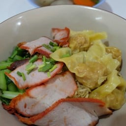 ราชา หมี่เกี๊ยว สาขาสะพานนวลฉวี