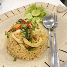 ข้าวผัดต้มยำ