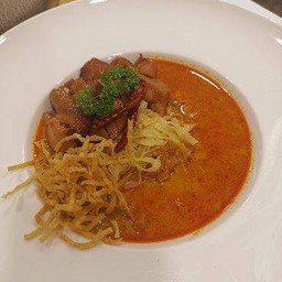 ข้าวซอยไก่ย่าง