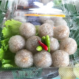 สาคูไส้ถั่วหัวไชโป้ว (ไม่มีหมูจ้า)