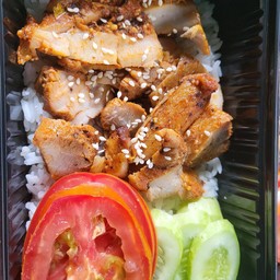 [อร่อยซ่ากับโค้ก] ข้าวไก่ spicy +  โค้ก ไม่มีน้ำตาล (กระป๋อง) 