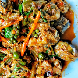 ปลาไหลผัดเผ็ด