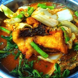 แกงส้มผักรวมปลาช่อน