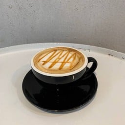 HOT CARAMEL MACCHIATO