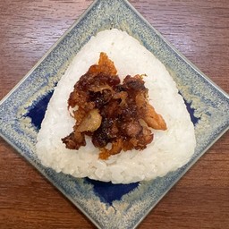 Teriyaki salmon onigiri(照り焼きサーモンおにぎり)