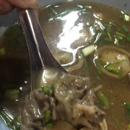 ลาบยโส ตาจ่อย ข้างกสิกร สาขาตลาดบางบ่อ