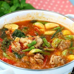 แกงป่าไก่บ้าน