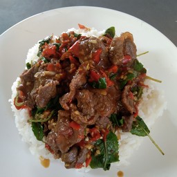 กะเพราเนื้อ