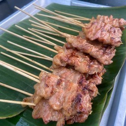 หมูปิ้งโบราณ&กล้วยทอดหน้าบ้าน
