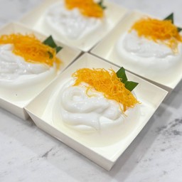 เค้กมะพร้าวอ่อนครีมสด