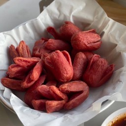 ไส้กรอกแดงในตำนาน