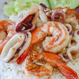 กุ้งทอดกระเทียม