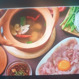 ชุดจิ่มจุ่มหมู