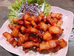 สามชั้นทอดน้ำปลา