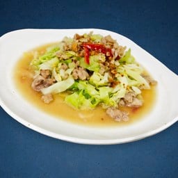 [อร่อยซ่ากับโค้ก] ผัดกะหล่ำปลีหมูสับ +  โค้ก ออริจินัล (กระป๋อง)